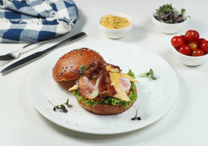 Egg BLT Buns