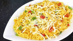 Cheesy maggi