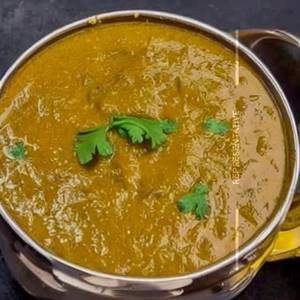 Egg  Gravy Thaal