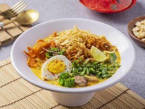 Chicken Khow Suey