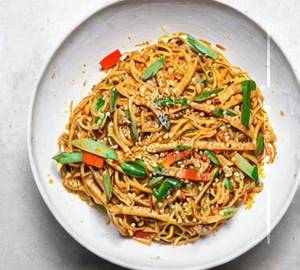Egg chili garlic noodles