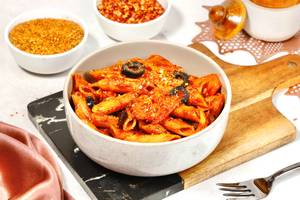 Red Sauce Pasta