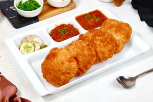 Bedmi Puri Aloo Sabzi & Petha Sabzi [4 Puri]