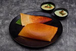 Chilli paneer dosa