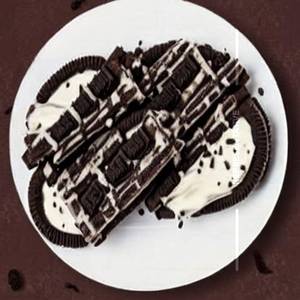 Oreo cookie & cream waffle
