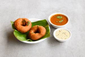 Medu Vada