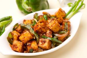 Tangra Chilly Paneer