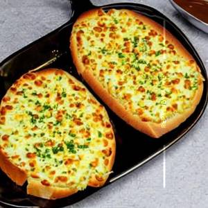 Cheese garlic bread