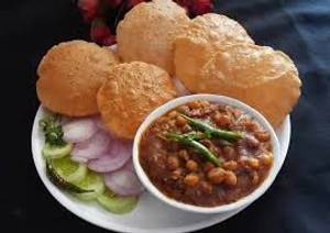 Chole with 5 poori