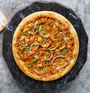 Punjabi Paneer Pizza