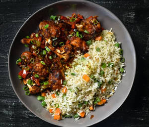 Mixed Fried Rice With Schezwan Chicken