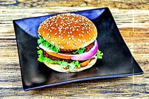 Aloo tikki burger
