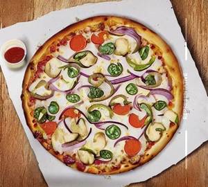 Veg extravaganza pizza 