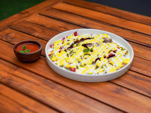 Nachos With Cheese Sauce