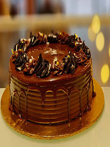 Dark Fantasy Premium Cake