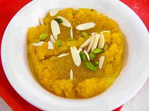 DAL HALWA