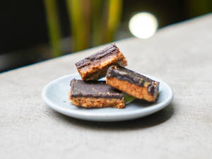 Peanut Butter Chocolate Bar (1 Pc)