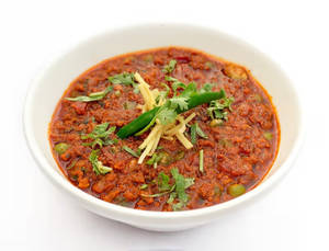 Veg Keema Matar