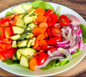 Tossed veg salad