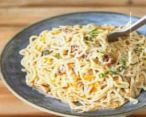 Cheesy Noodles