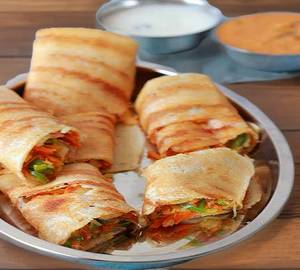 Veg spring Roll Dosa