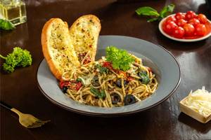 All Veg Aglio E Olio Pasta with Truffle Oil