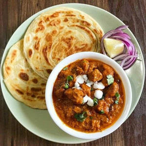 Parantha With Gravy