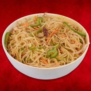 Veg Noodles (500 Ml)