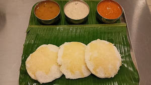Ghee Idli [2 Pieces]