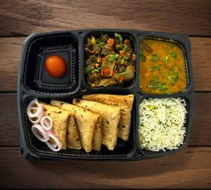 Bhindi Do Pyaaz Thali