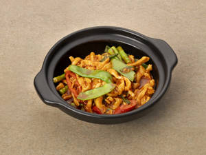 Shredded Chicken In Sichuan Sauce