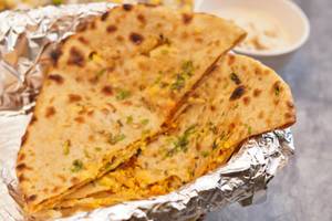 2 aloo paratha