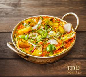 Veg Kadhai Chaap Gravy