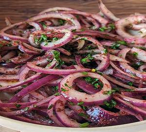 Onion salad