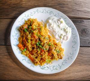 Veg Pulao with Raita 650ml Box