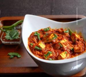 Paneer chilli grevi