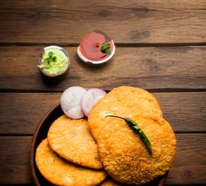 Shegaon Kachori