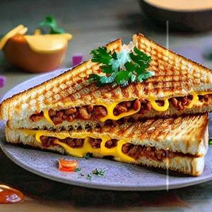 Chili In Cheese Grilled Sandwich