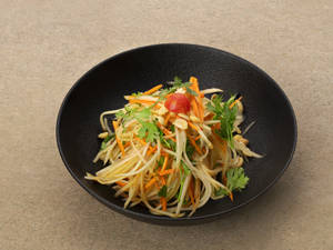 Som Tam Salad
