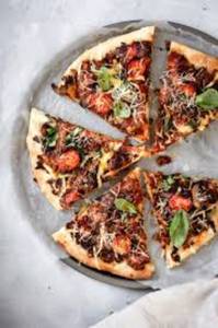 Chicken Bolognaise Pizza