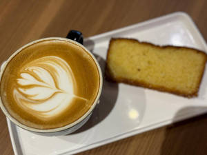 Classic Hot Latte