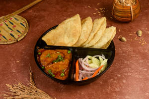 Hurohuri Alur Dum Luchi Combo