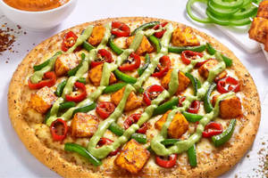 Tandoori Paneer Pizza