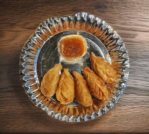 Chicken fried momos(5 pc)