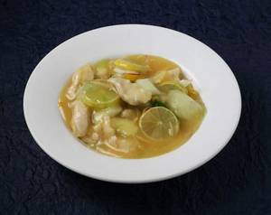 Chicken With Lemon Sauce