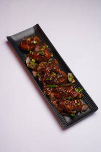 Barbecue Chicken Momos