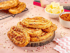 Chilli Cheese Palmiers 200gm