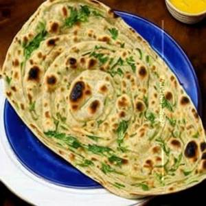 Stuffed onion roti