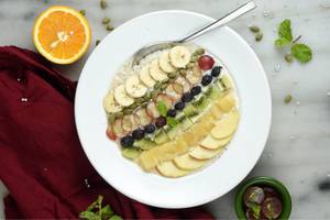 Multigrain Overnight Porridge [Fruit Medley]