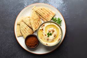 Classic Hummus Pita